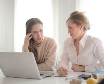 Hoe u uw diploma op uw CV vermeldt [6+ voorbeelden]